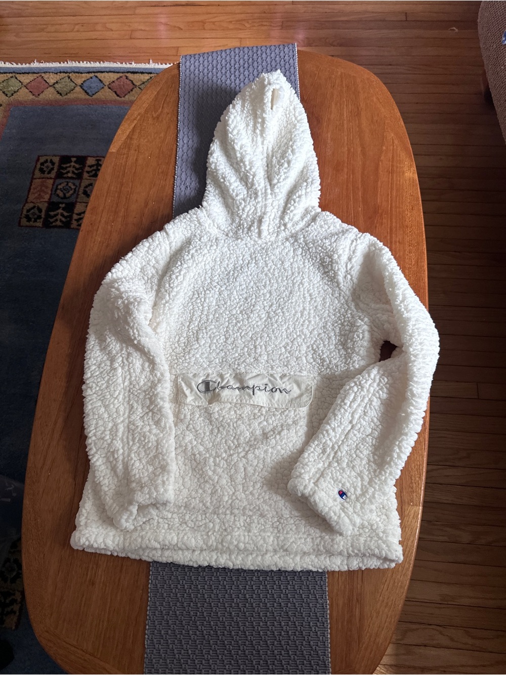 Champion White Sherpa Fleece Pullover Hoodie - Women’s Medium